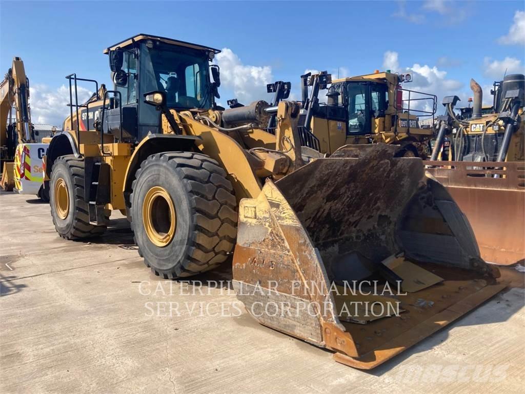 CAT 972M Chargeuse sur pneus