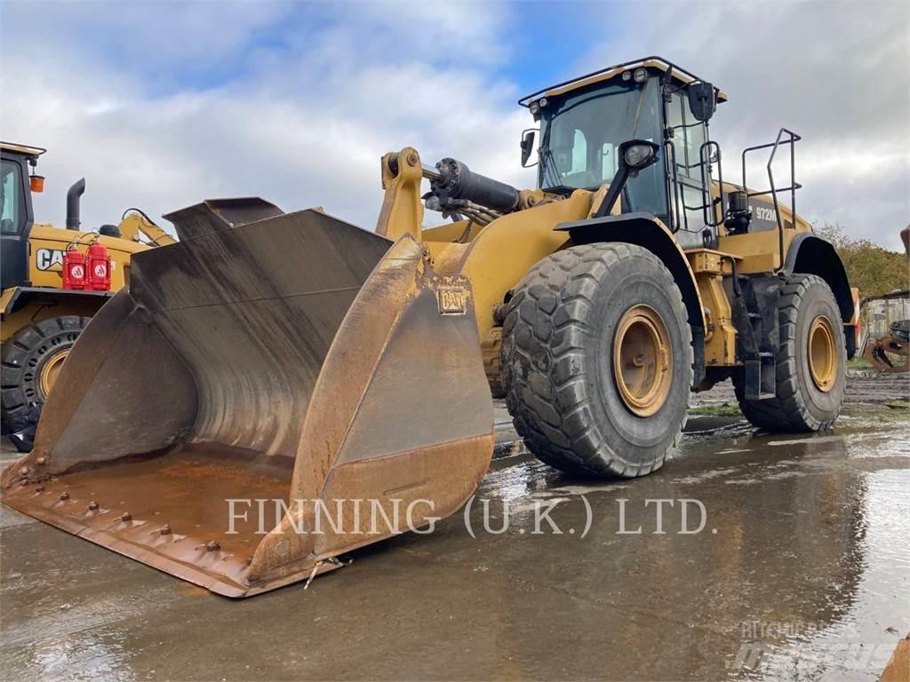 CAT 972M Chargeuse sur pneus