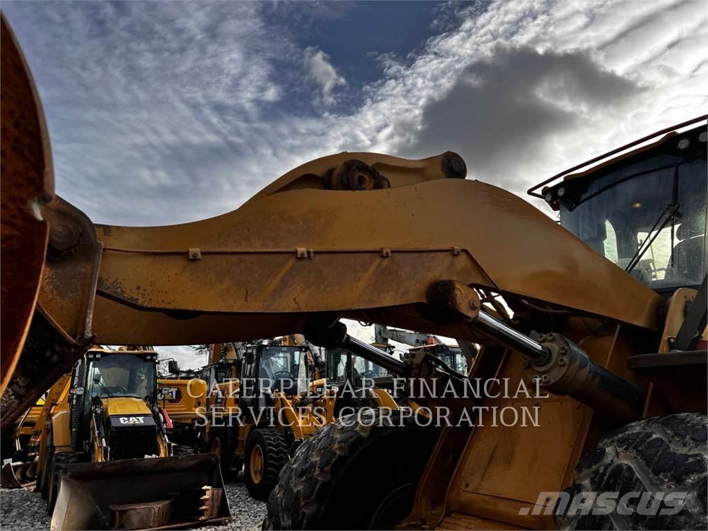 CAT 972MXE Chargeuse sur pneus