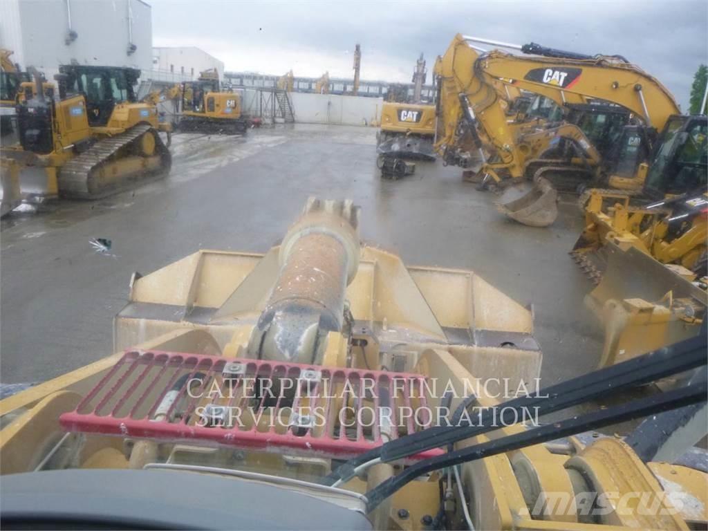 CAT 972MXE Chargeuse sur pneus