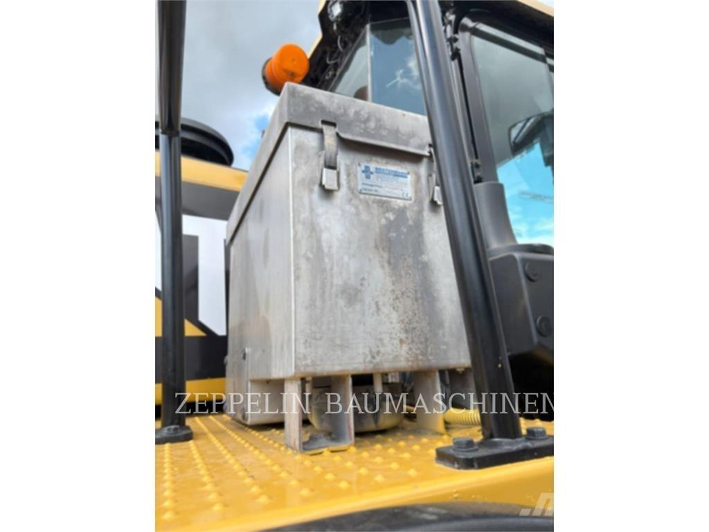 CAT 972MXE Chargeuse sur pneus