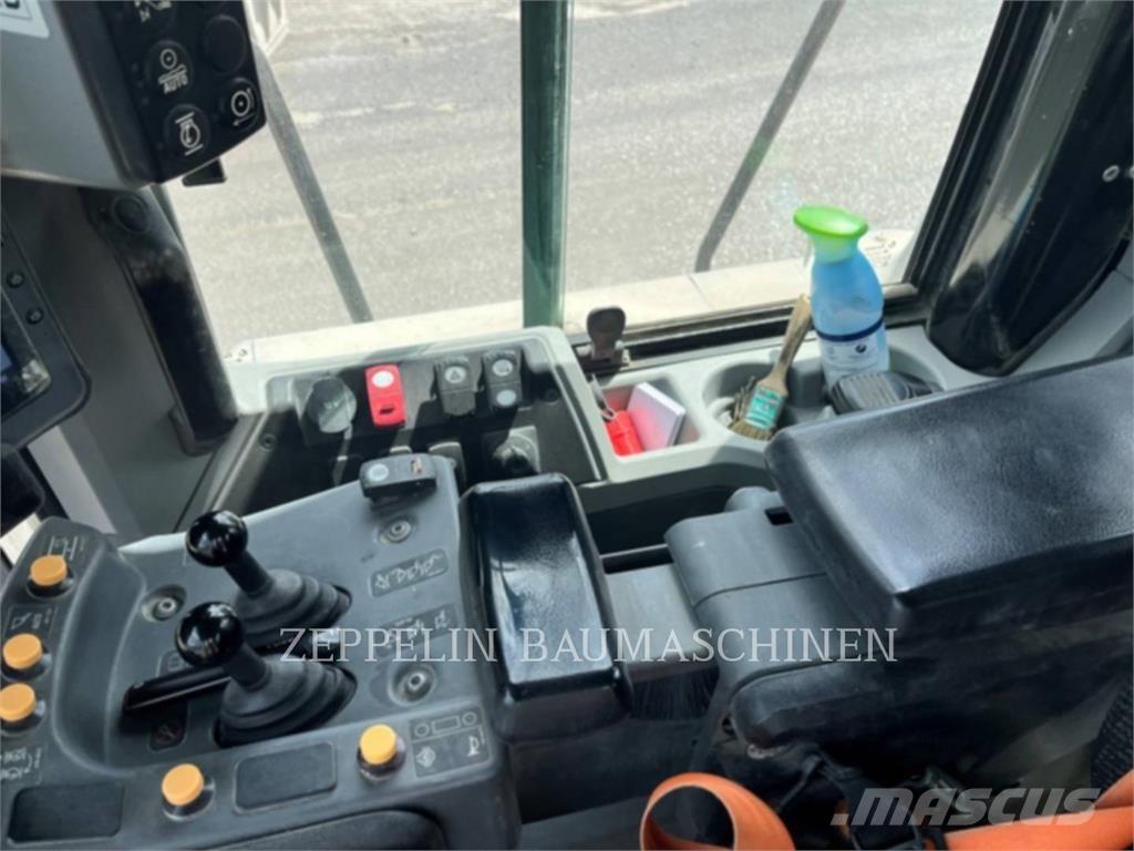 CAT 972MXE Chargeuse sur pneus