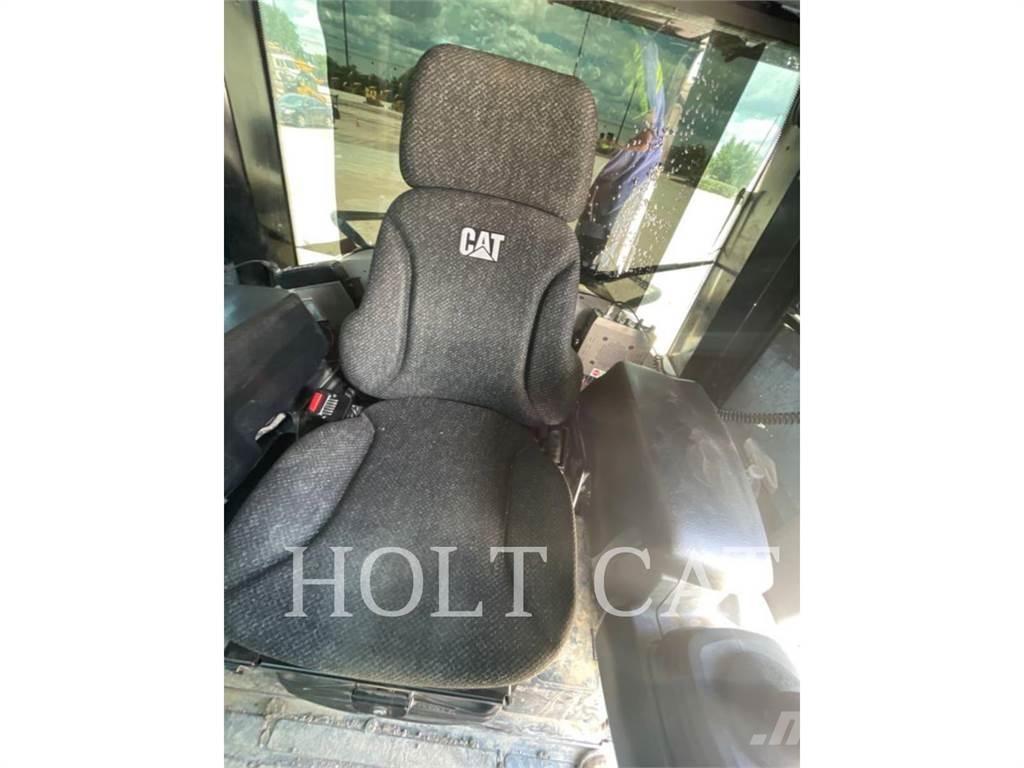 CAT 973K Chargeuse sur chenilles