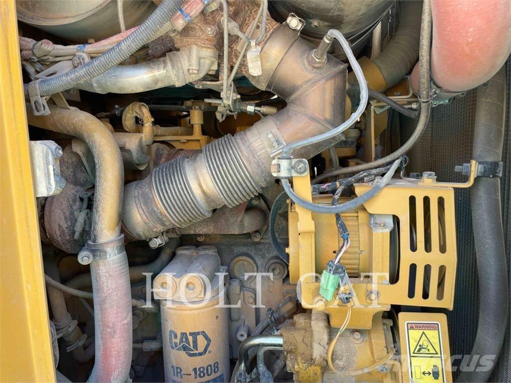 CAT 973K Chargeuse sur chenilles