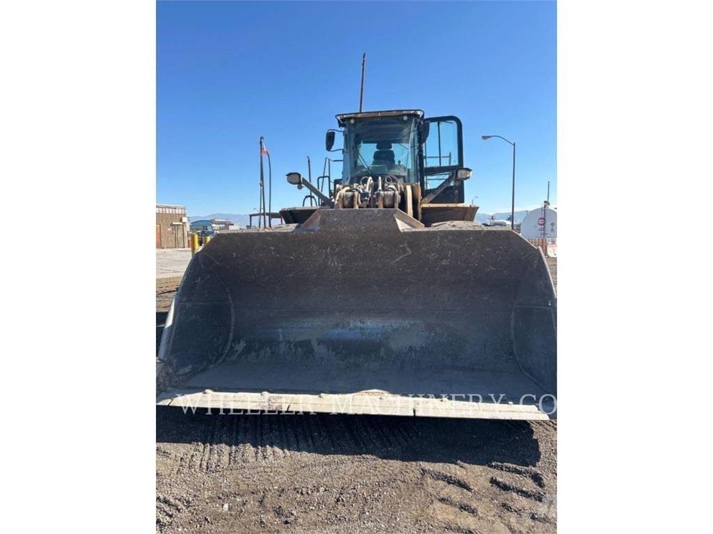 CAT 980 Chargeuse sur pneus