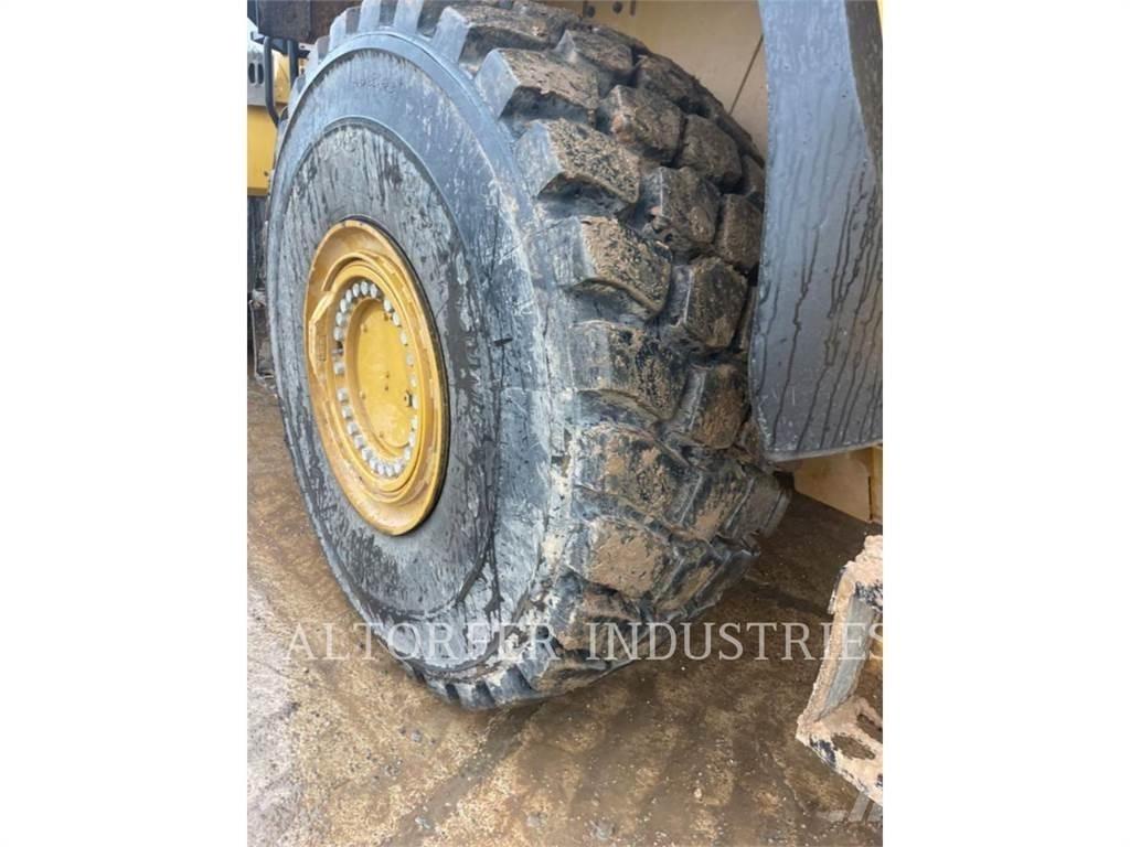 CAT 980-14 Chargeuse sur pneus