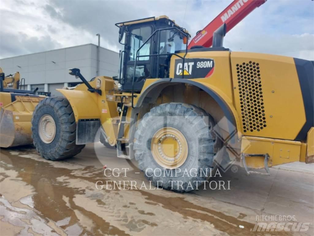 CAT 980M Chargeuse sur pneus