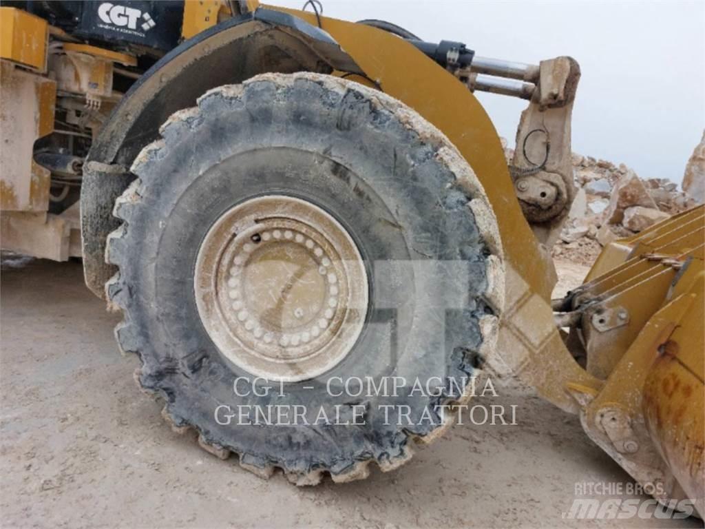 CAT 980M Chargeuse sur pneus