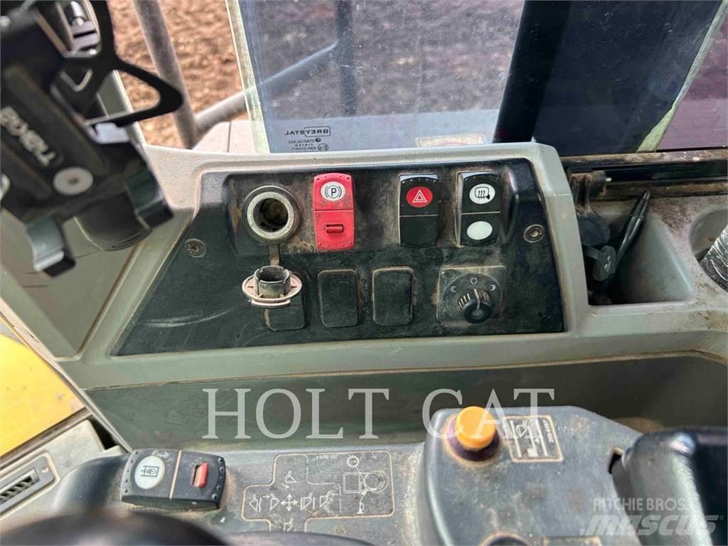 CAT 980M Chargeuse sur pneus