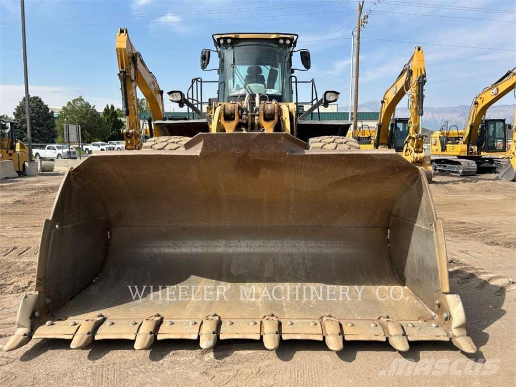 CAT 980M Chargeuse sur pneus