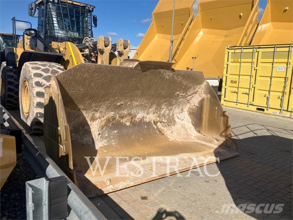 CAT 982-14 Chargeuse sur pneus