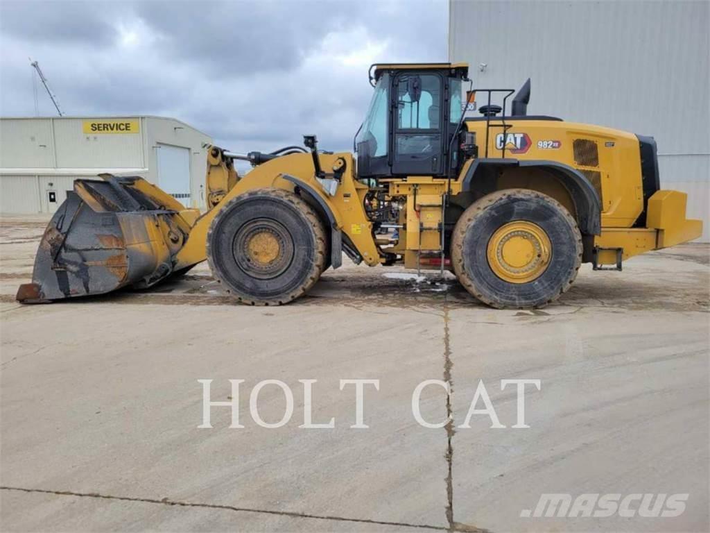 CAT 982 XE Chargeuse sur pneus