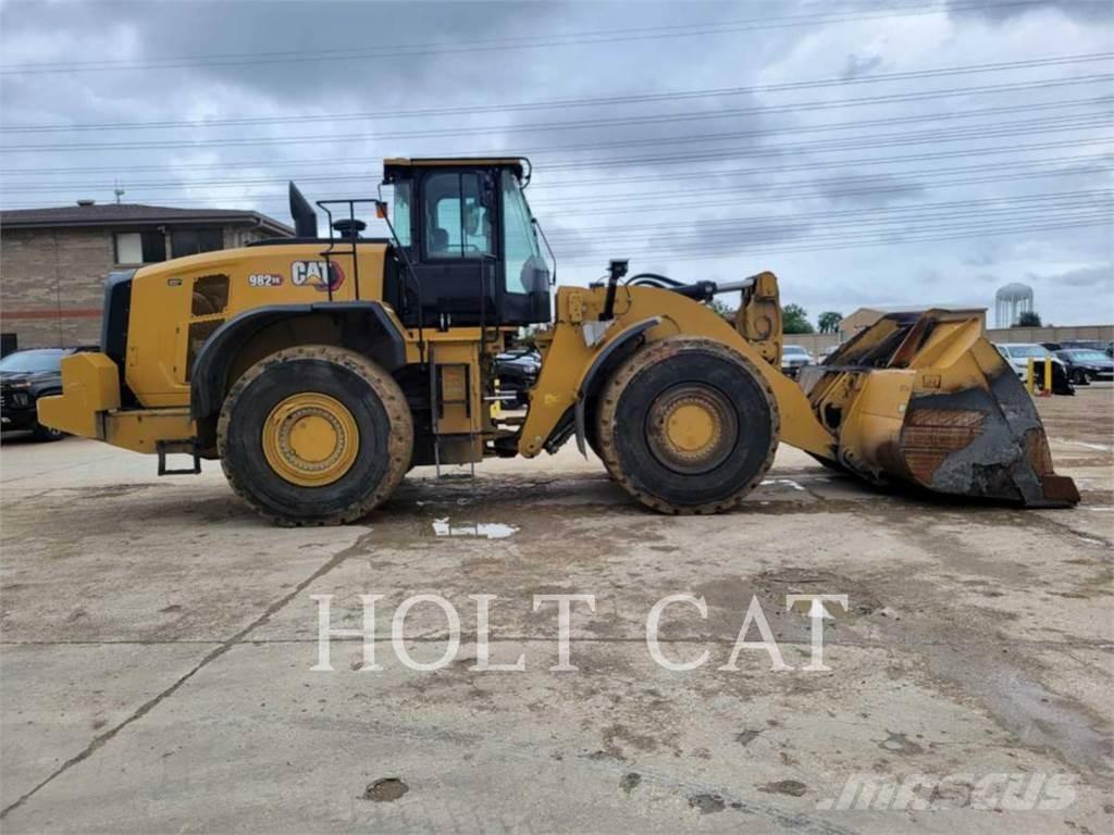 CAT 982 XE Chargeuse sur pneus