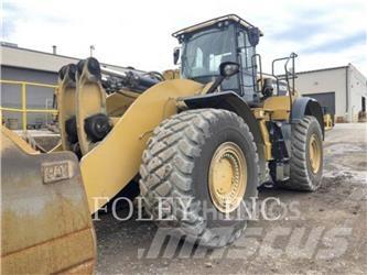 CAT 982M Chargeuse sur pneus