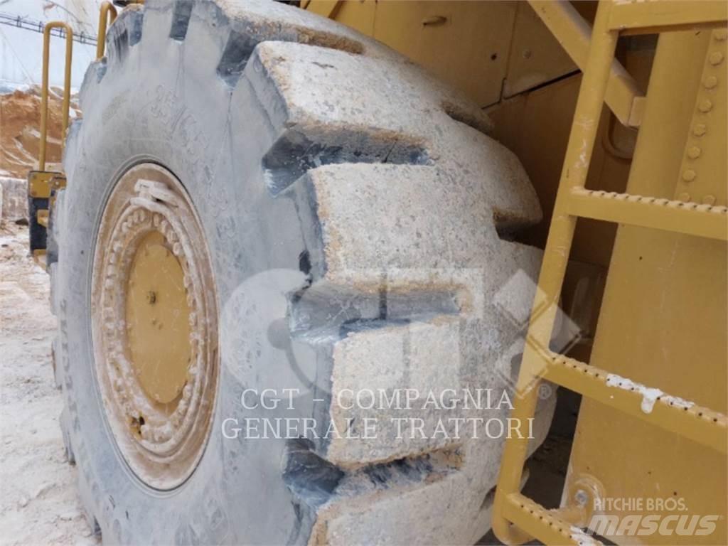 CAT 988G Chargeuse sur pneus
