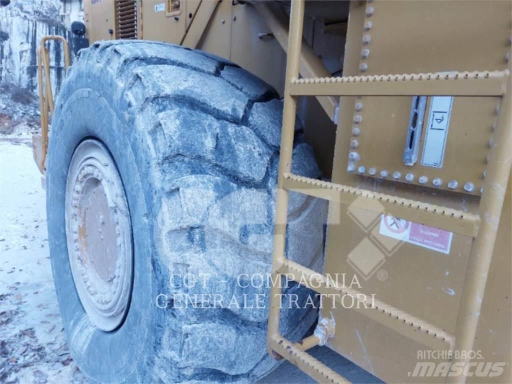 CAT 988H Chargeuse sur pneus
