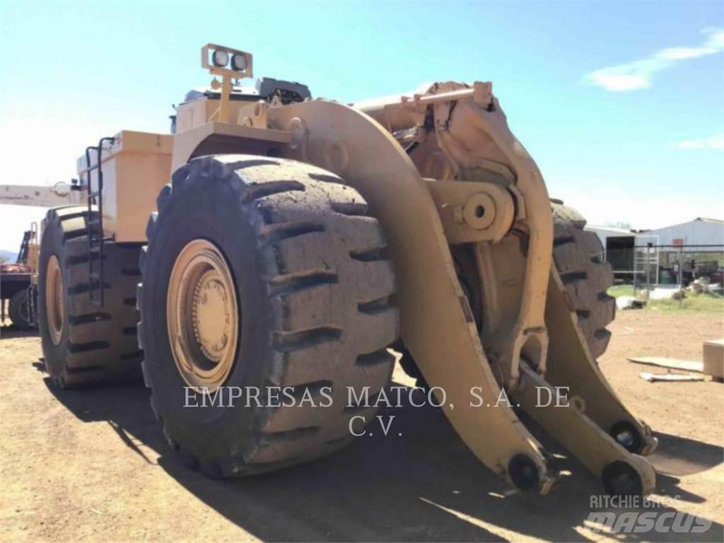 CAT 990 Chargeuse sur pneus