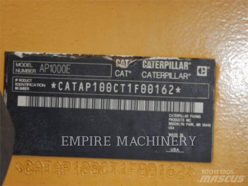 CAT AP1000E Finisseur