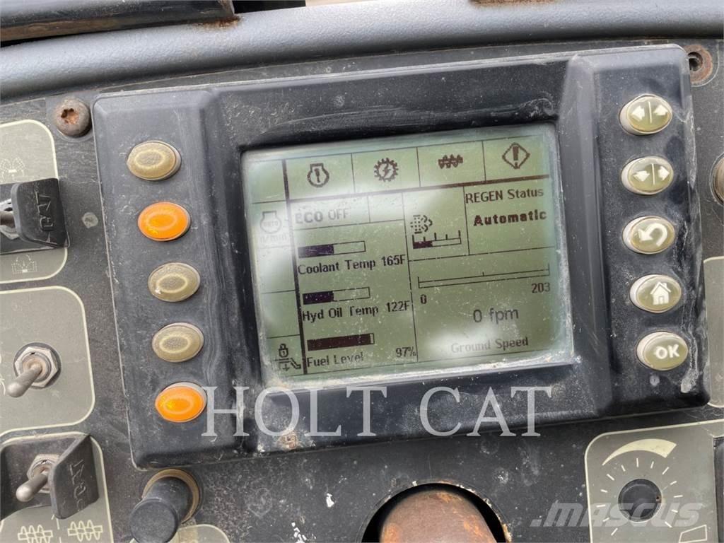 CAT AP1000E Chargeuse sur pneus