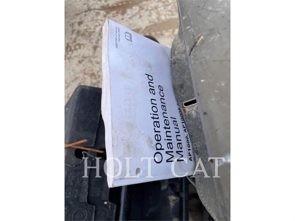 CAT AP1000F Rouleaux monocylindre