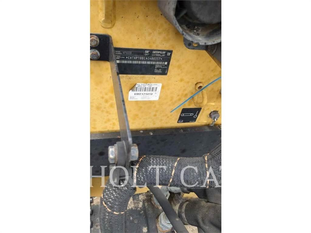 CAT AP1000F Rouleaux monocylindre