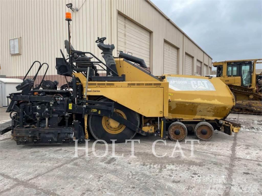 CAT AP1000F Rouleaux monocylindre