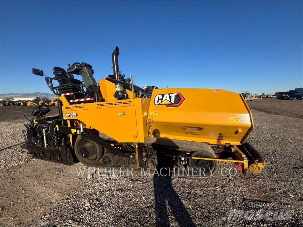 CAT AP1055 Finisseur