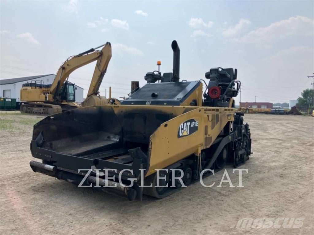 CAT AP1055F Finisseur