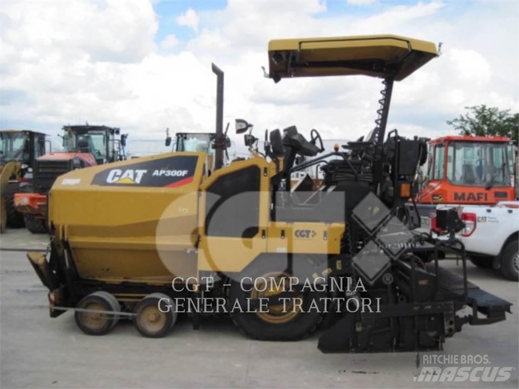 CAT AP300F Finisseur