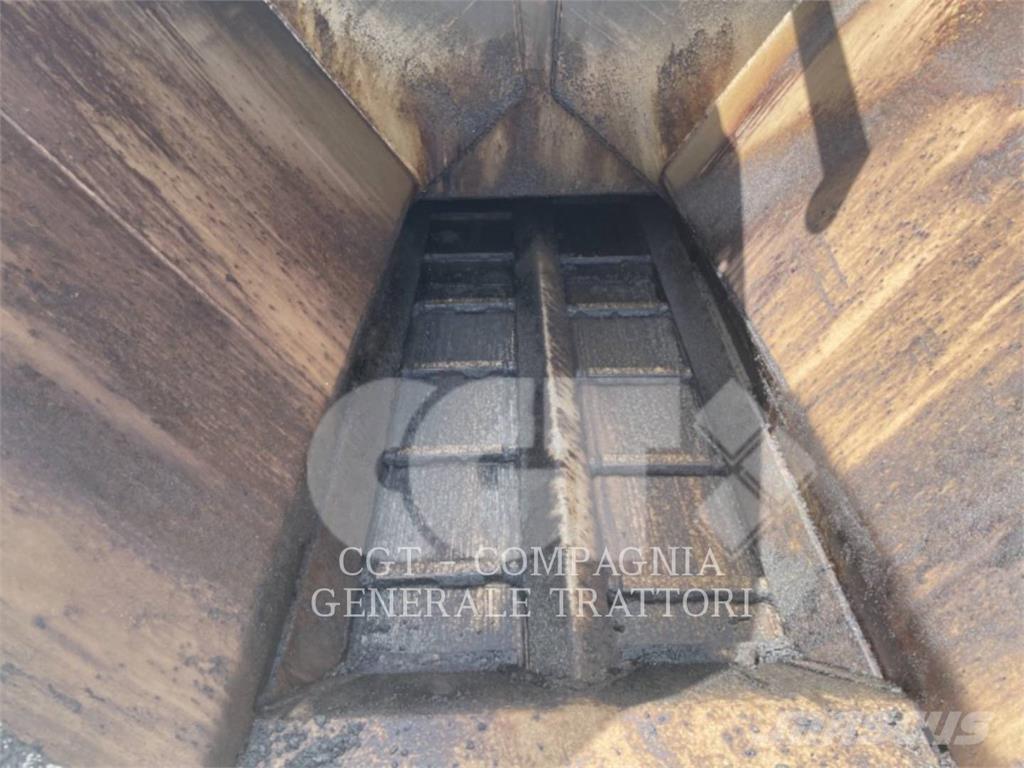 CAT AP300F Finisseur