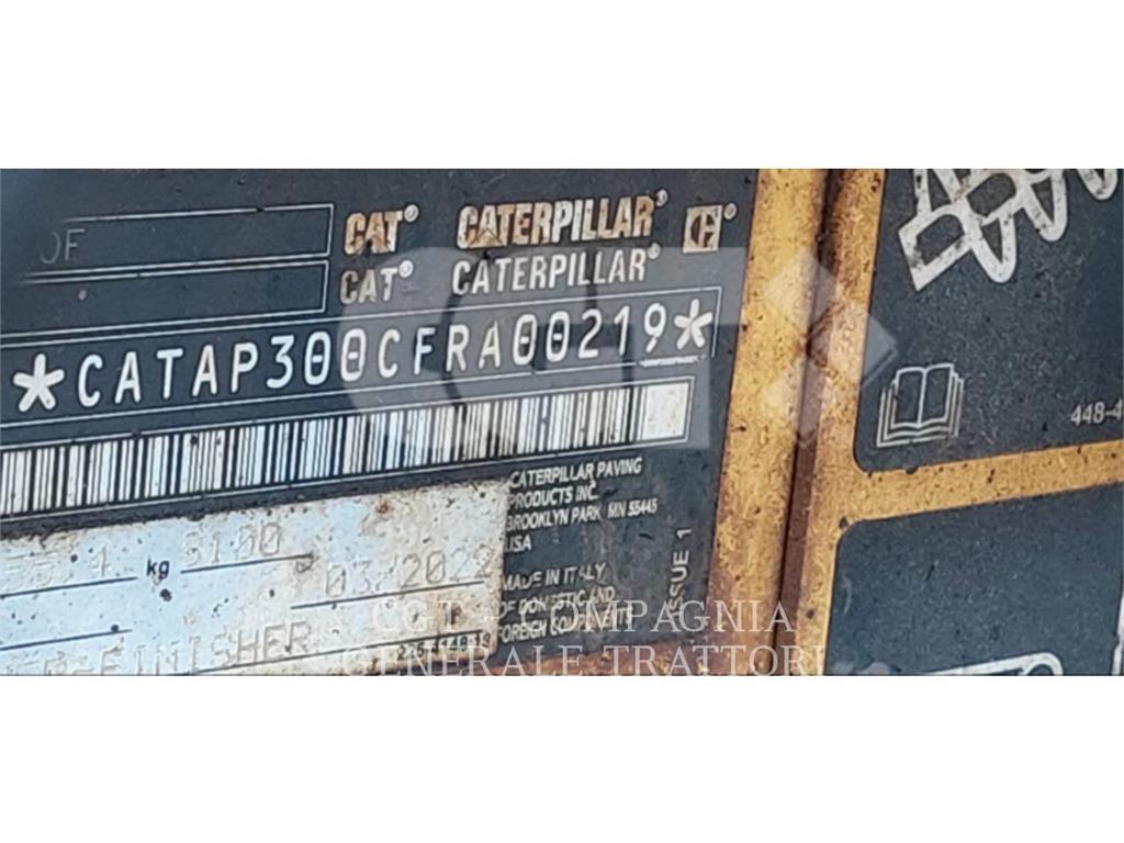 CAT AP300F Finisseur