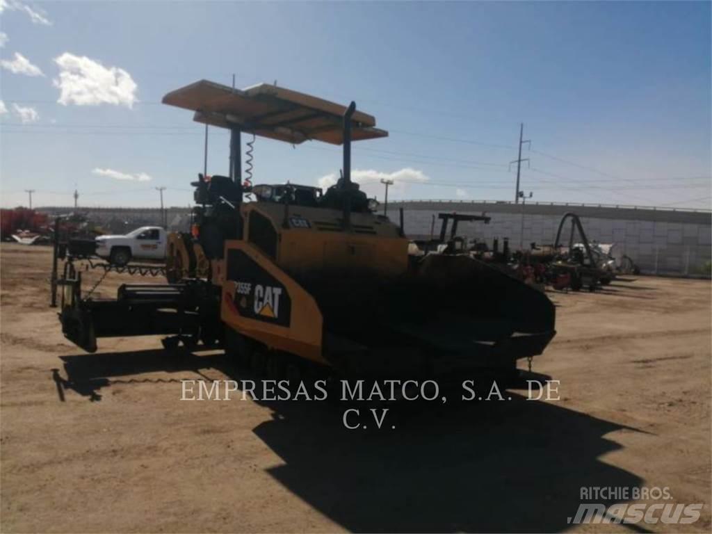 CAT AP355FLRC Finisseur