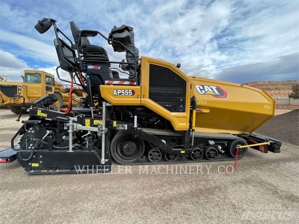 CAT AP555 Finisseur