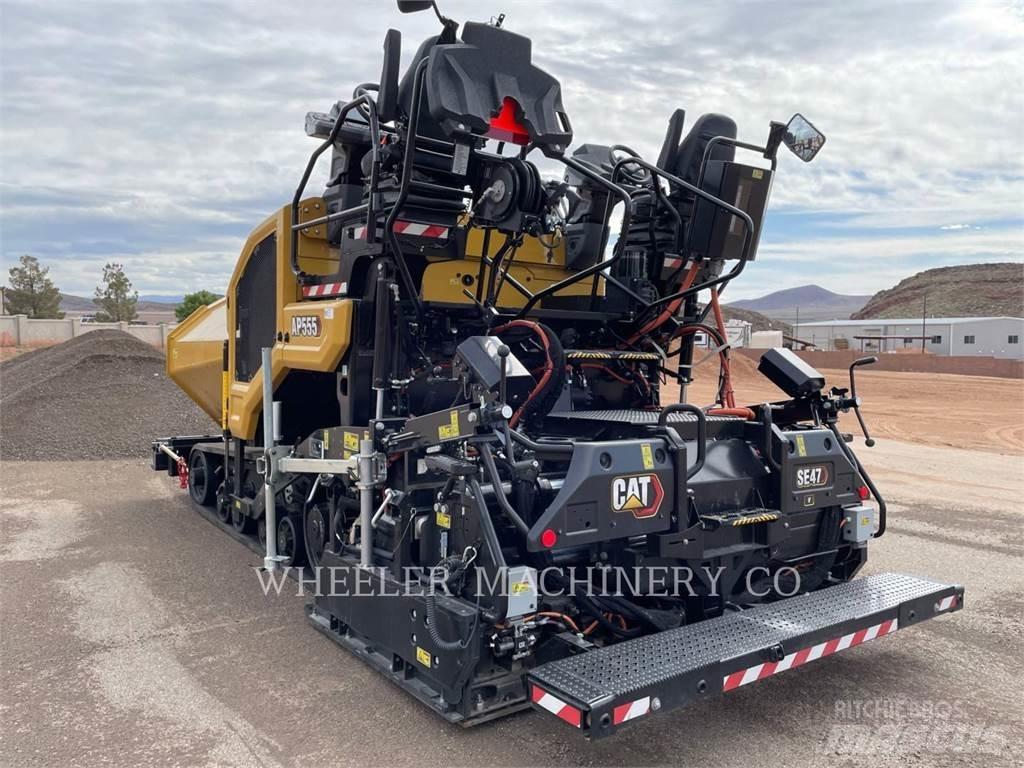CAT AP555 Finisseur
