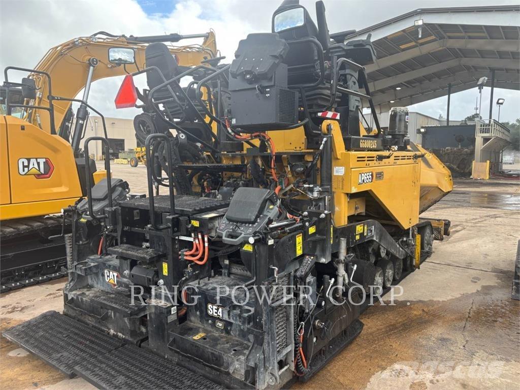 CAT AP655 Recycleur bitume