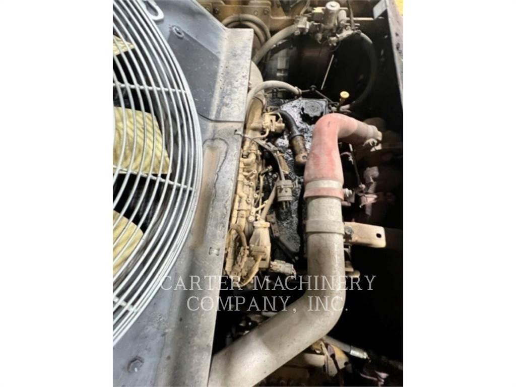 CAT AP655F Finisseur