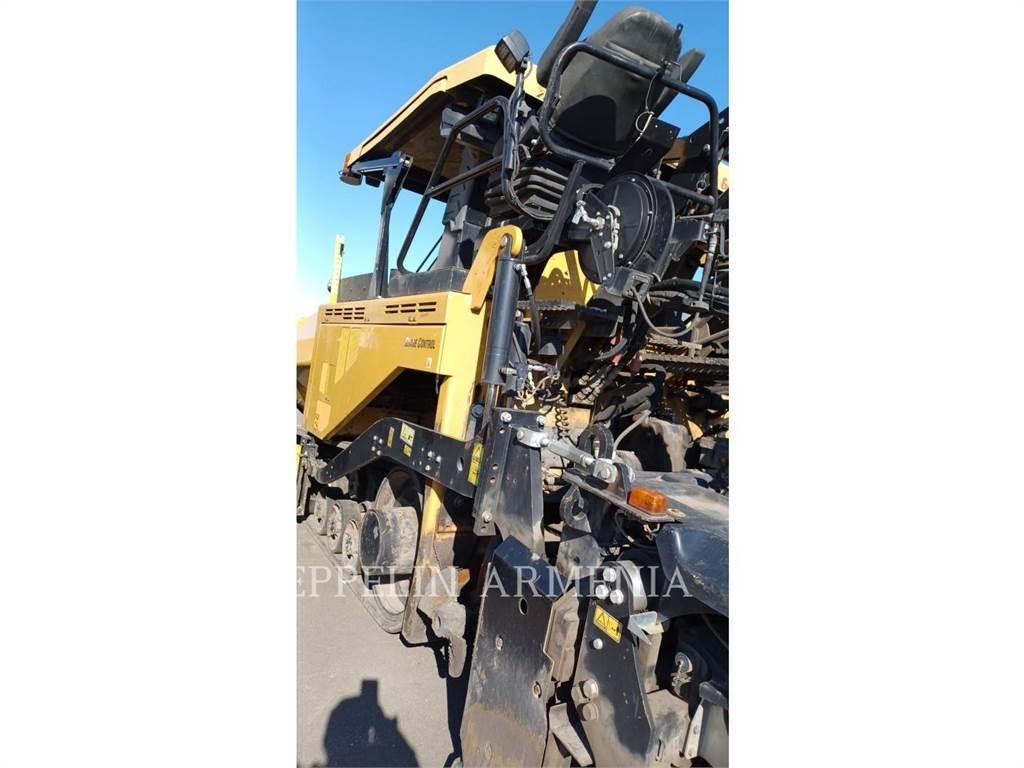 CAT AP655FLRC Finisseur