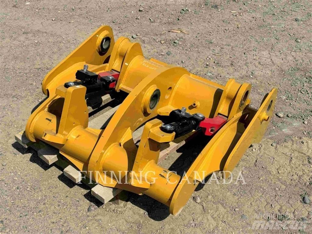 CAT ATTACHMENTS 920 Attache rapide pour godet