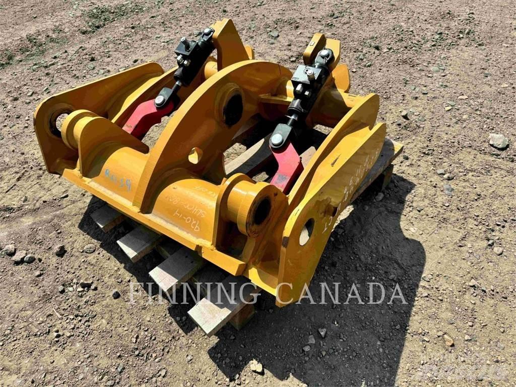 CAT ATTACHMENTS 920 Attache rapide pour godet