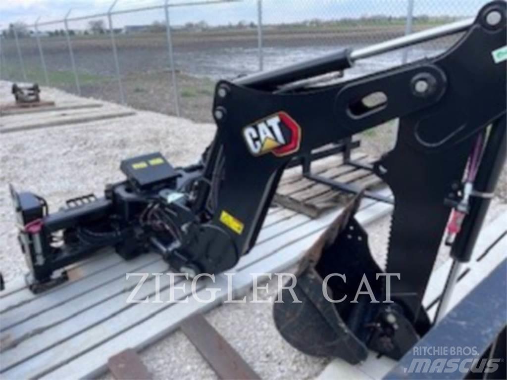 CAT BH130 Pelle rétro arrière