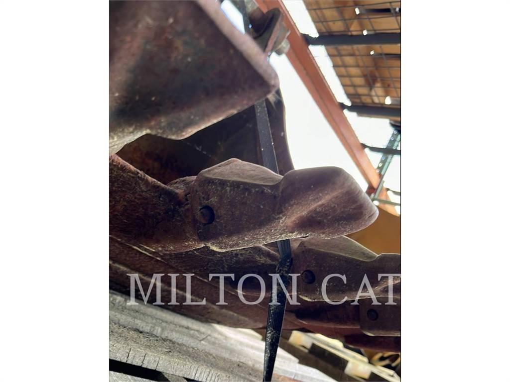 CAT BHL 24 HDR BUCKET Godet