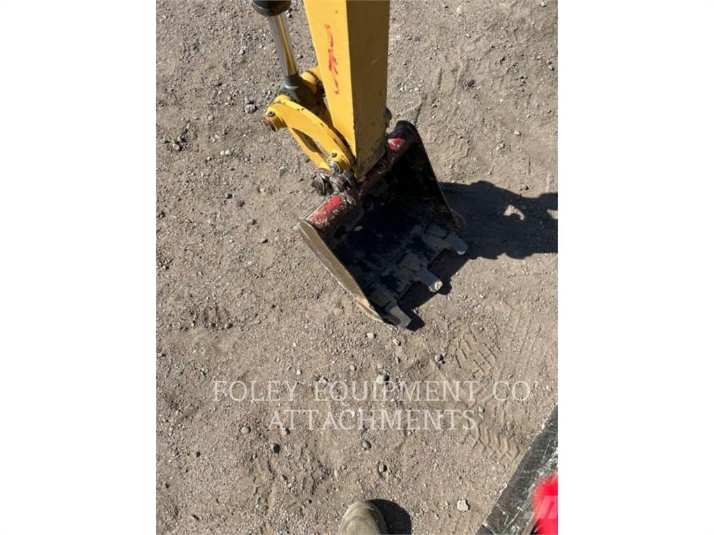 CAT BK300P15 Pelle sur chenilles