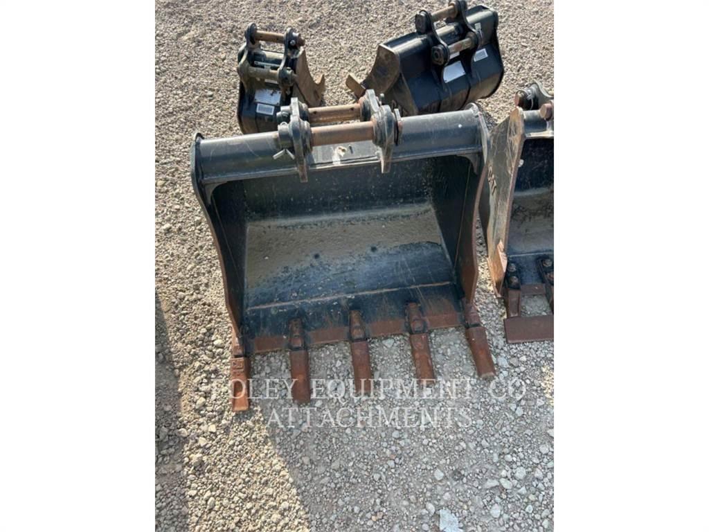 CAT BK303P30 Pelle sur chenilles