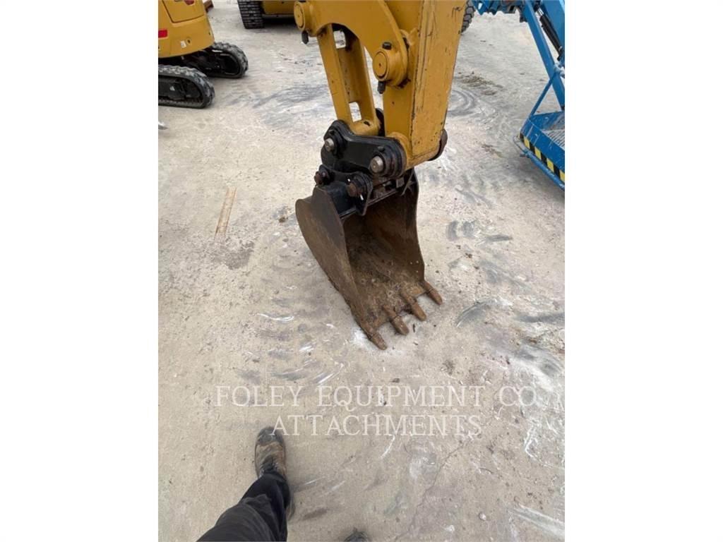 CAT BK305P20 Pelle sur chenilles