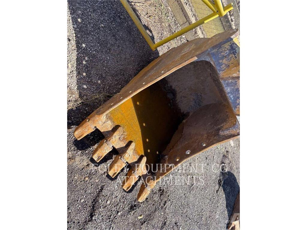 CAT BKHEXPB42 Pelle sur chenilles