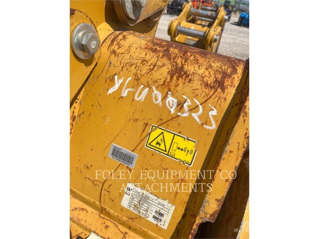 CAT BKHEXPDB54 Pelle sur chenilles