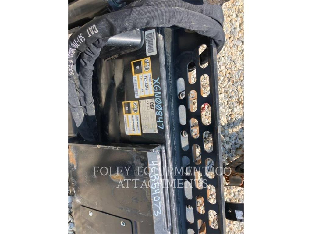 CAT BKSSLMP80T Chargeuse compacte