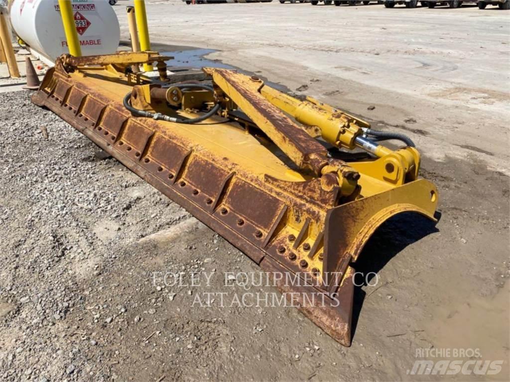 CAT BLD7EA Bouteurs sur chenilles