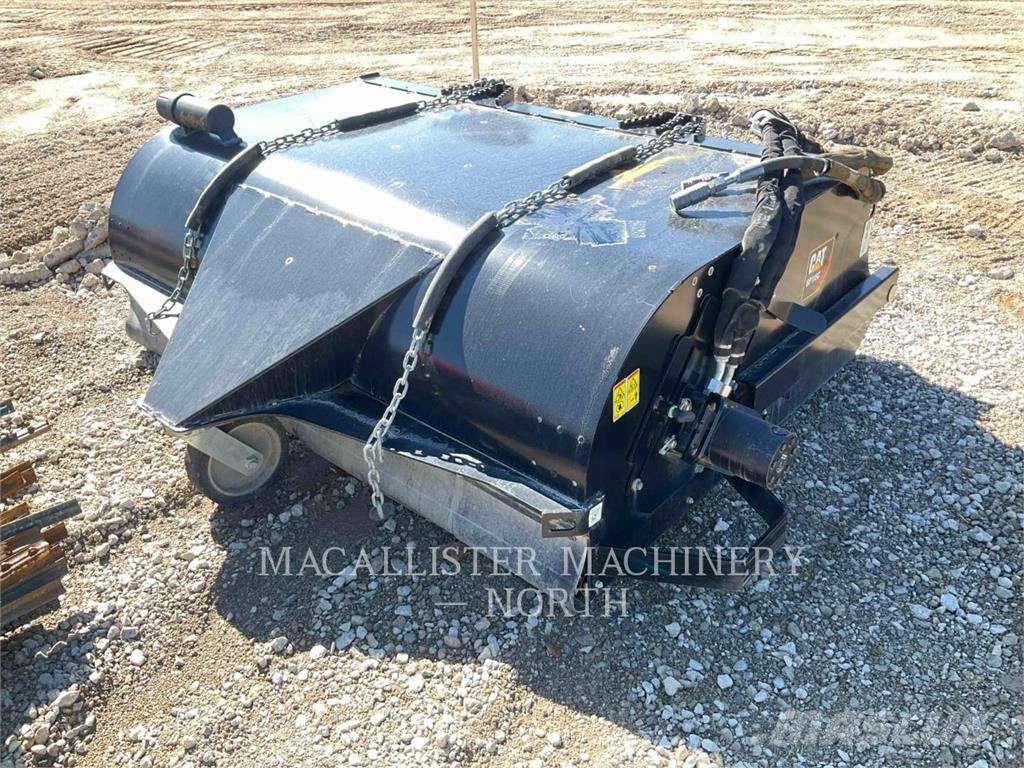 CAT BP118C Balayeuse / Autolaveuse