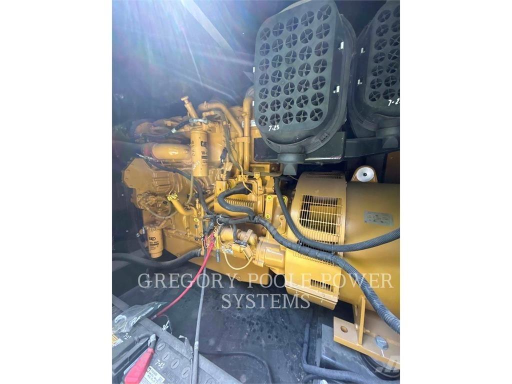 CAT C18 - 750 KW Générateurs diesel